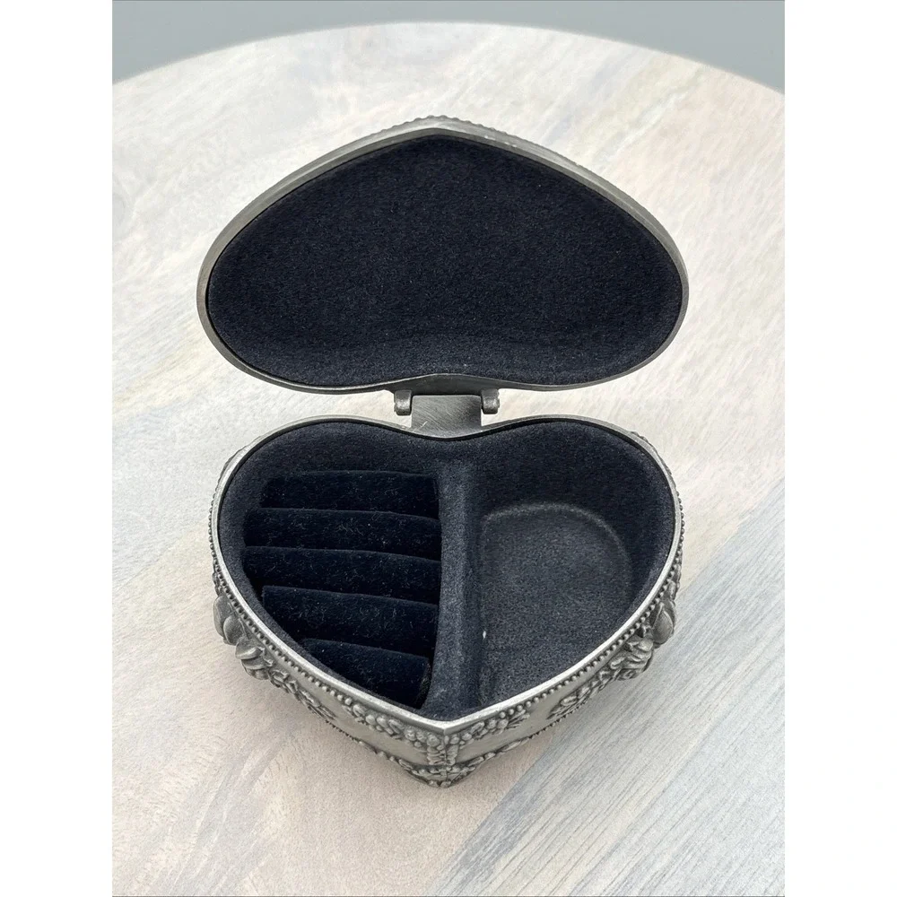Pewter Heart Shaped Jewelry Box Horses Flowers Trinket from‎ Dubai